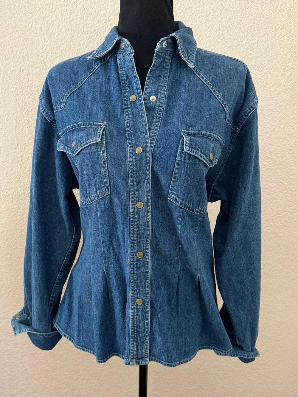 NWT VTG 80s Banana Republic Denim Western Snap Shirt Pleated Waist Sz 6-8